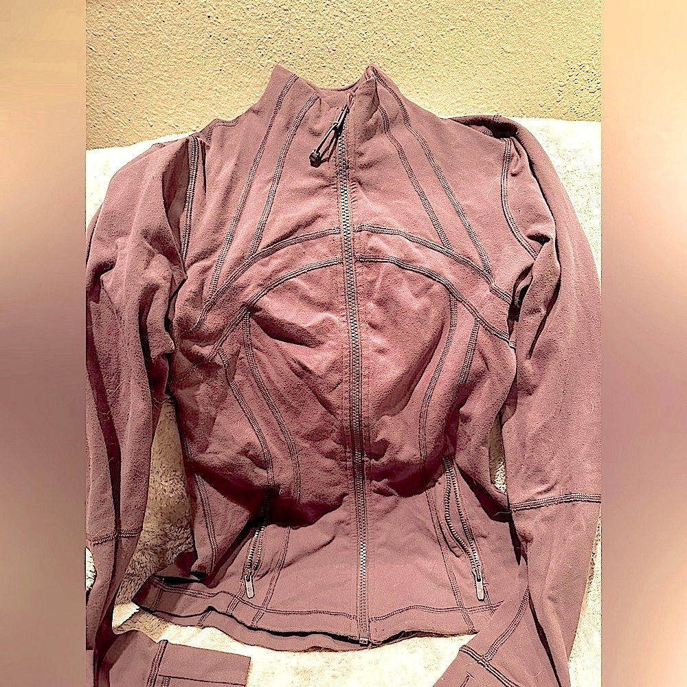 Define Lululemon jacket